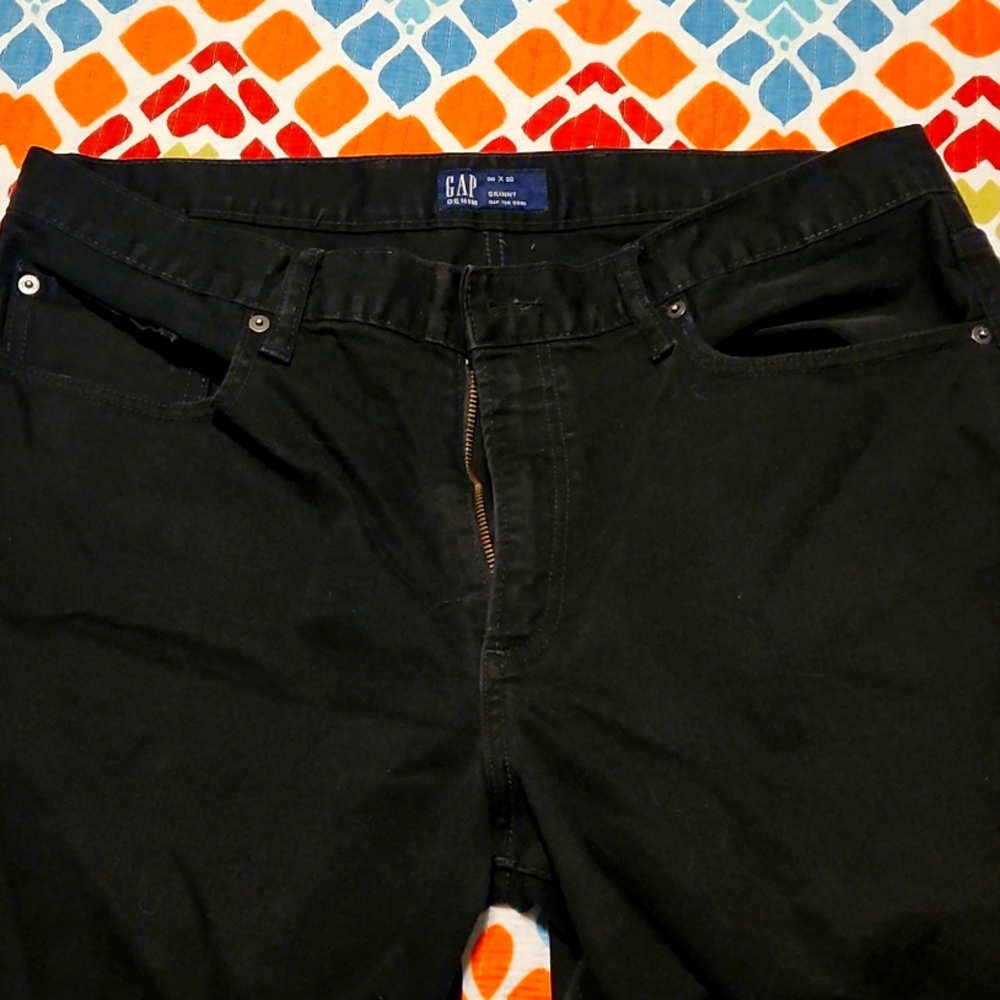 NWOT GAP Skinny jeans. BLACK. 36x30.